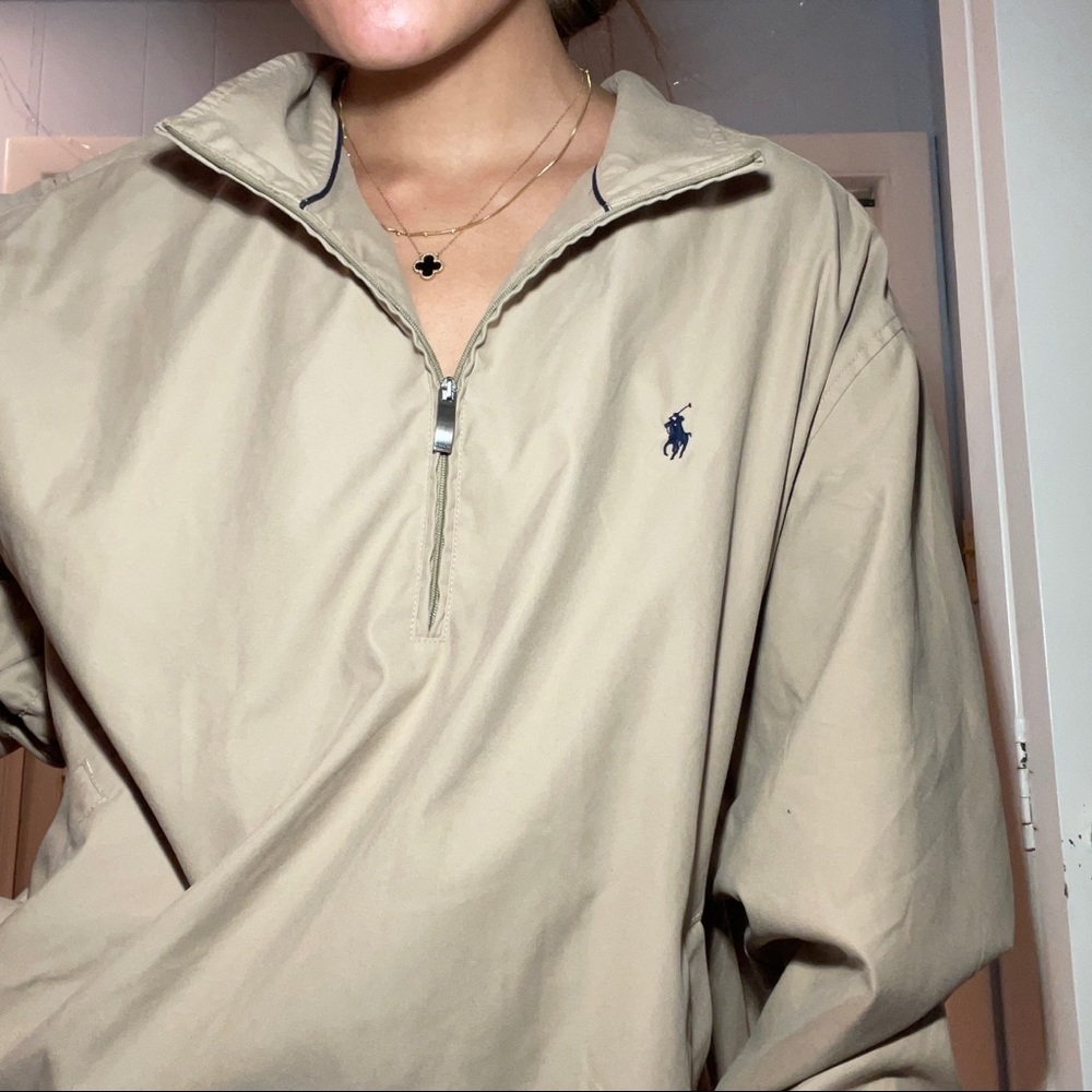 Polo windbreaker